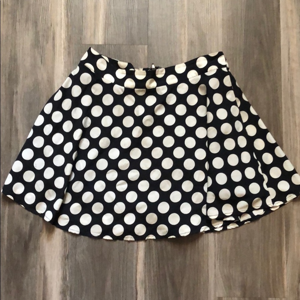 Black and white polka dot skater skirt